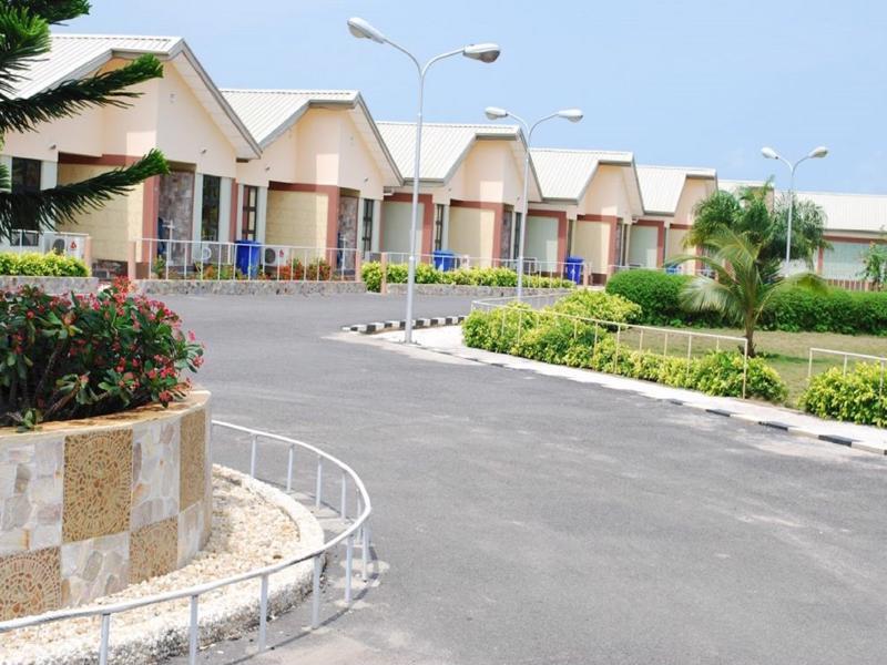 Whispering Palms Resort Magbon المظهر الخارجي الصورة